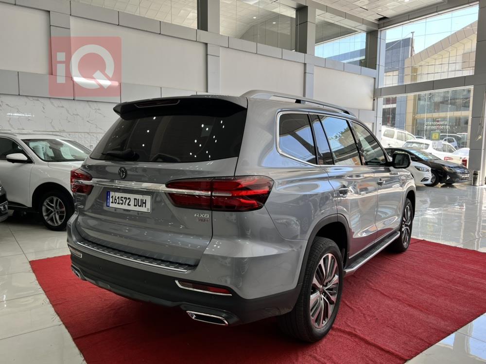 ئێم جی RX8